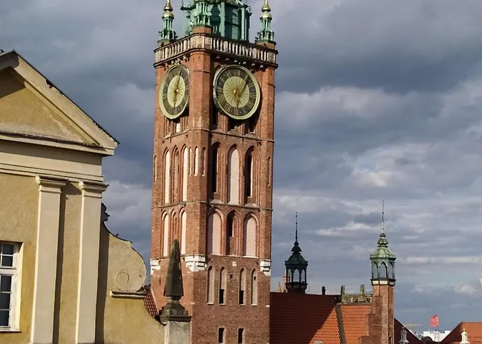 Przy Fontannie Neptuna Apartment Danzig